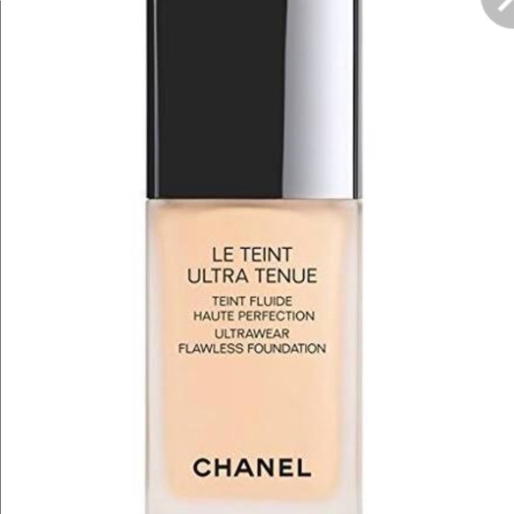 CHANEL Other - Chanel LE TEINT ULTRA TENUE Foundation